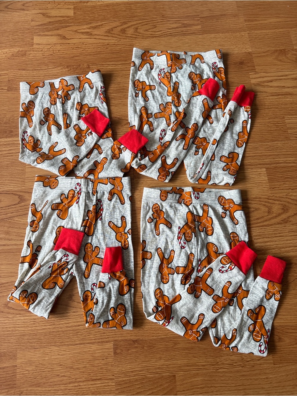 Old Navy Kids Gingerbread Print Pajama Bottoms Bundle of 4
